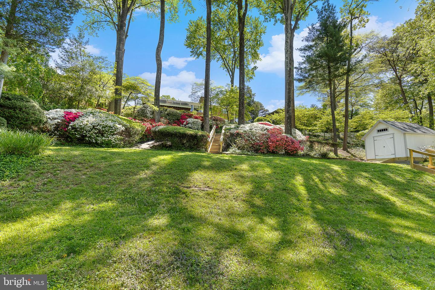 Falls Church, Virginia, 22041, United States, ,3 BathroomsBathrooms,Residential,Active,1843858
