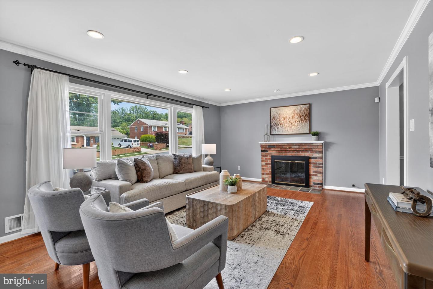 Falls Church, Virginia, 22043, United States, 4 Bedrooms Bedrooms, ,3 BathroomsBathrooms,Residential,Active,2045048