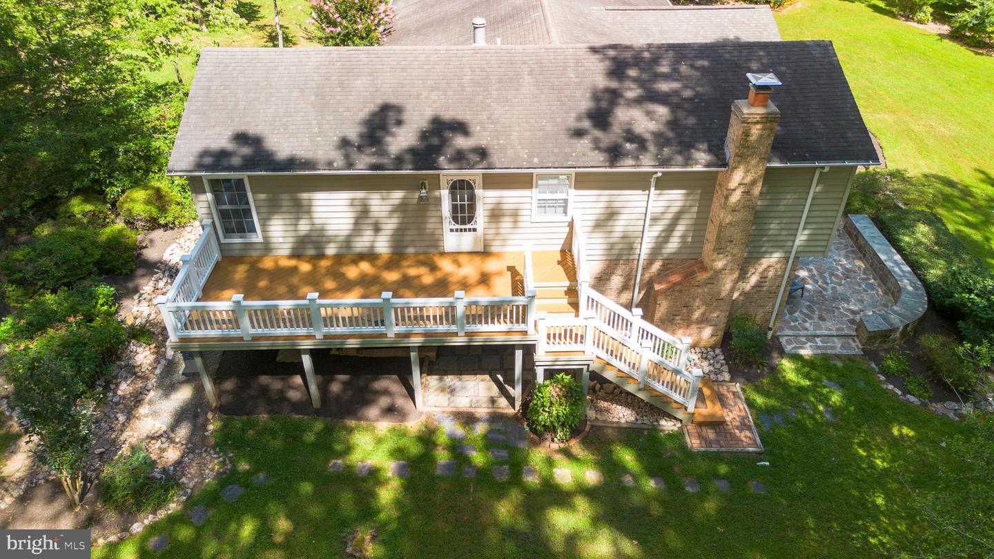 Fairfax Station, Virginia, 22039, United States, 4 Bedrooms Bedrooms, ,3 BathroomsBathrooms,Residential,Active,1936424