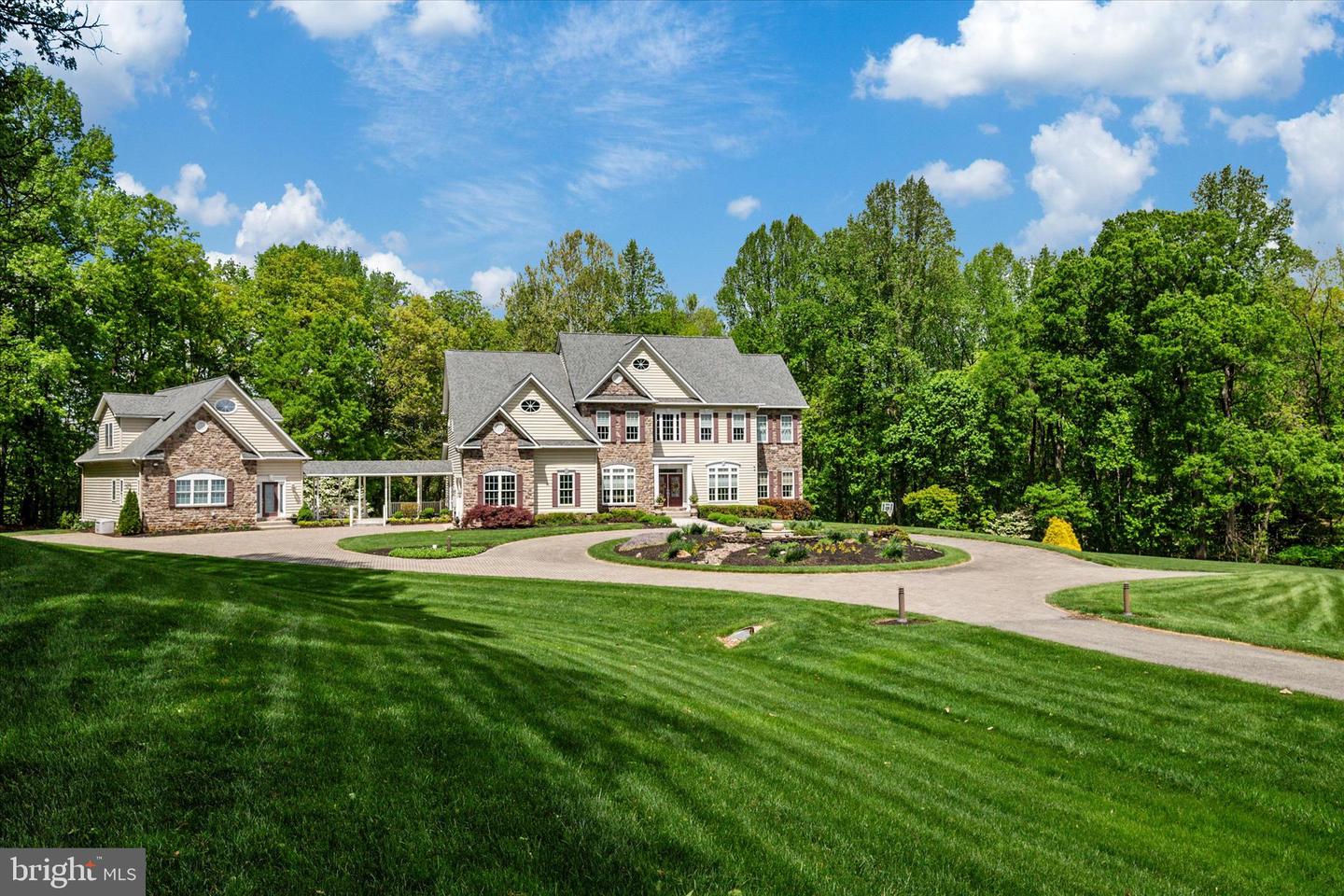 Dunkirk, Maryland, 20754, United States, 8 Bedrooms Bedrooms, ,9 BathroomsBathrooms,Residential,Active,2052010