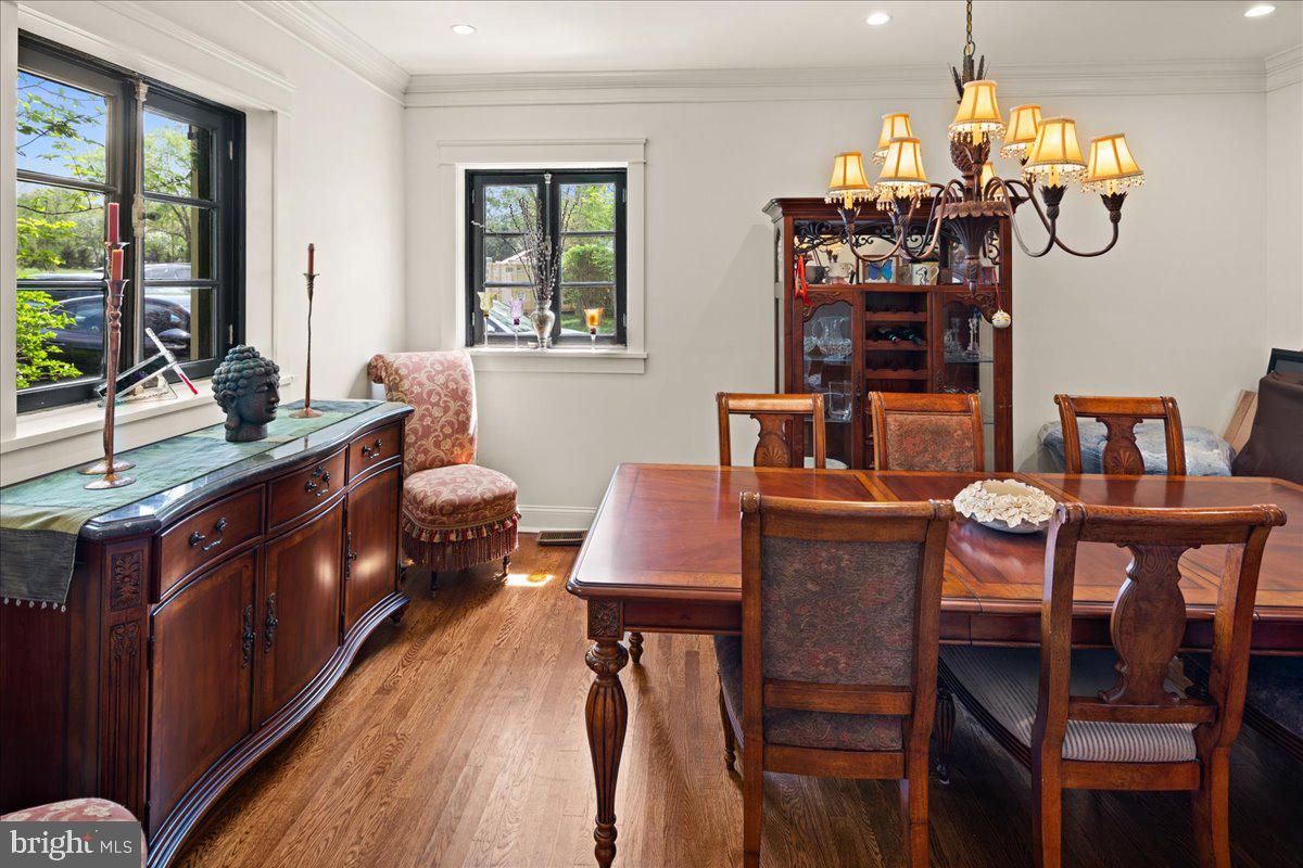 Princeton, New Jersey, 08540, United States, 6 Bedrooms Bedrooms, ,7 BathroomsBathrooms,Residential,Active,2011847