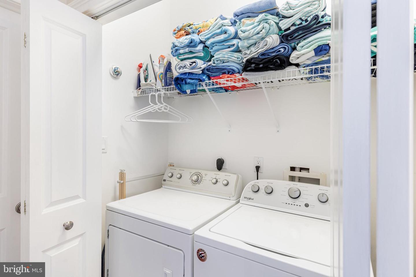 Point Pleasant Beach, New Jersey, 08742, United States, 4 Bedrooms Bedrooms, ,3 BathroomsBathrooms,Residential,Active,1942350