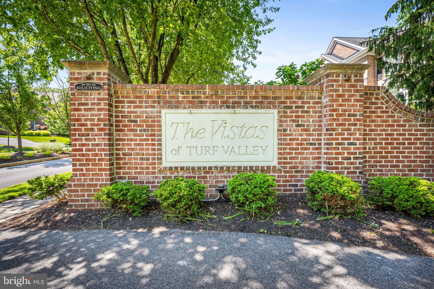 Ellicott City, Maryland, 21042, United States, 5 Bedrooms Bedrooms, ,5 BathroomsBathrooms,Residential,Pending,2045798