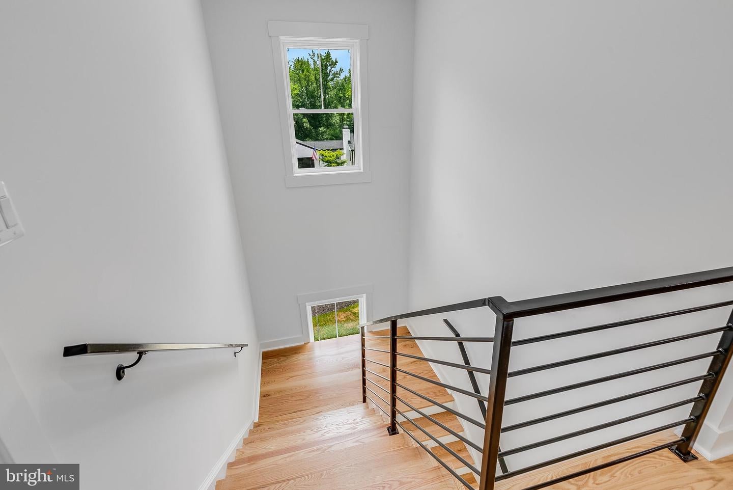 Alexandria, Virginia, 22306, United States, 6 Bedrooms Bedrooms, ,6 BathroomsBathrooms,Residential,Active,1899212