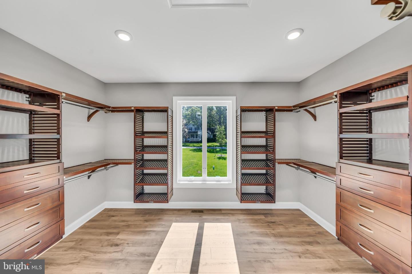 Lewes, Delaware, 19958, United States, 4 Bedrooms Bedrooms, ,5 BathroomsBathrooms,Residential,Active,1863477