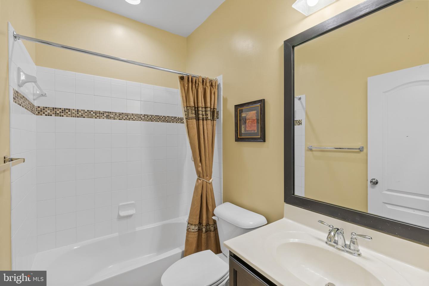 Upper Marlboro, Maryland, 20772, United States, 5 Bedrooms Bedrooms, ,5 BathroomsBathrooms,Residential,Active,2043118