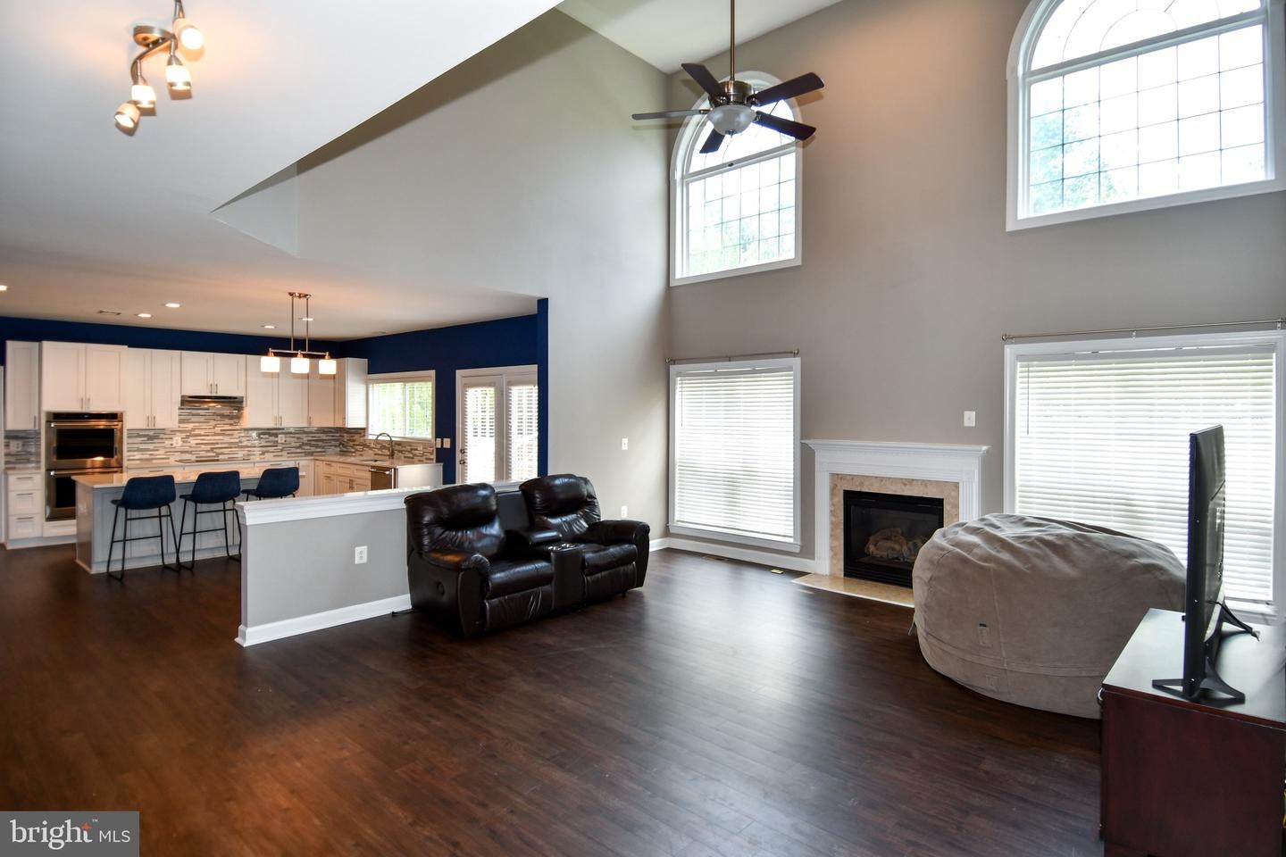 Ashburn, Virginia, 20147, United States, 6 Bedrooms Bedrooms, ,5 BathroomsBathrooms,Residential,Active,1914776