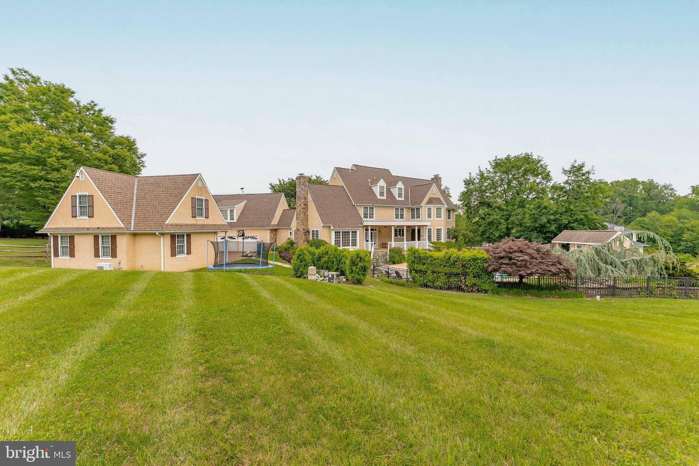 Wilmington, Delaware, 19807, United States, 6 Bedrooms Bedrooms, ,10 BathroomsBathrooms,Residential,Active,1839436