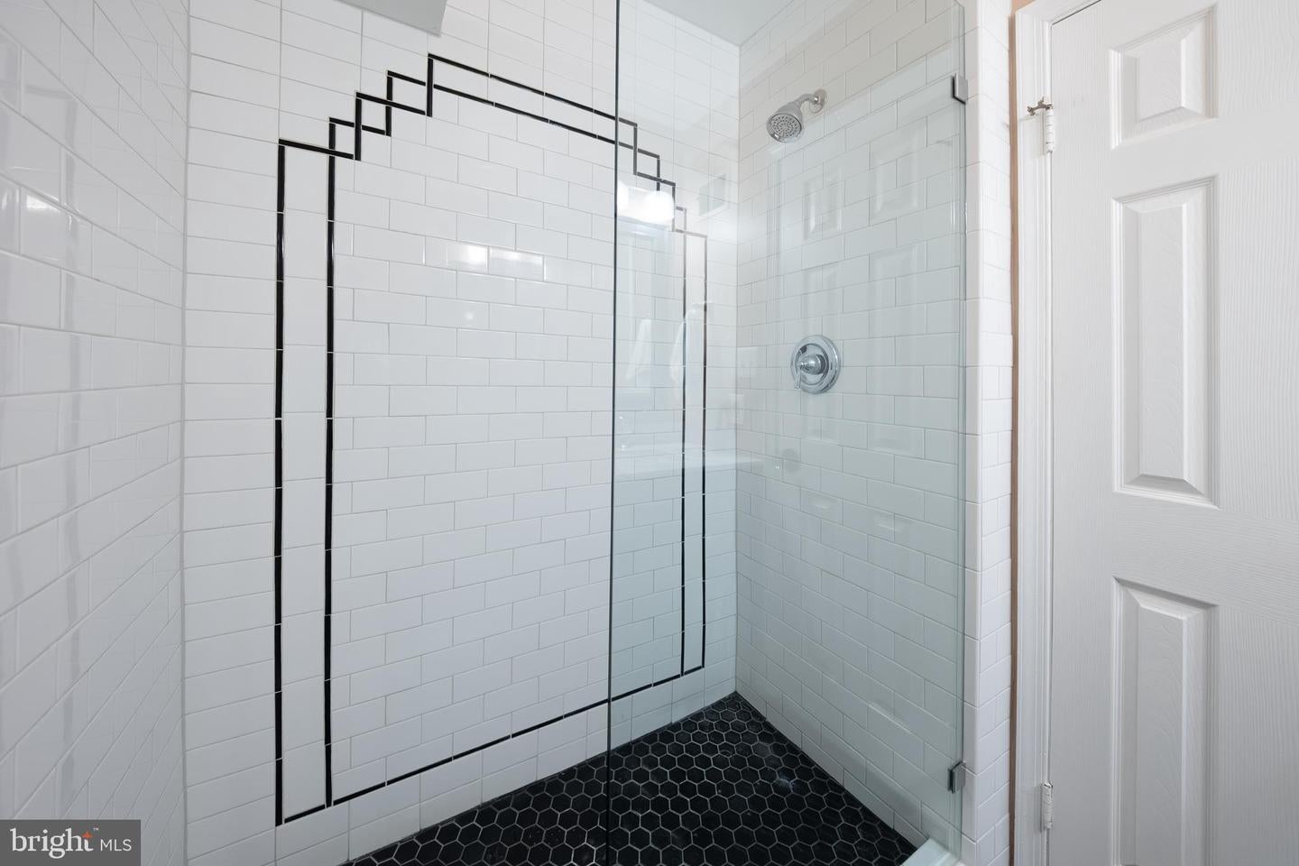 Fairfax Station, Virginia, 22039, United States, 4 Bedrooms Bedrooms, ,3 BathroomsBathrooms,Residential,Active,1936424