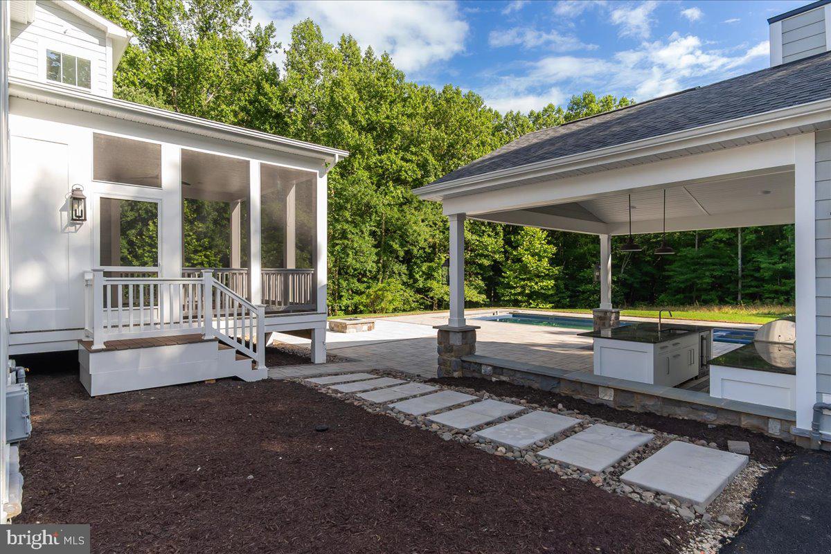 Westminster, Maryland, 21157, United States, 4 Bedrooms Bedrooms, ,4 BathroomsBathrooms,Residential,Active,1909903