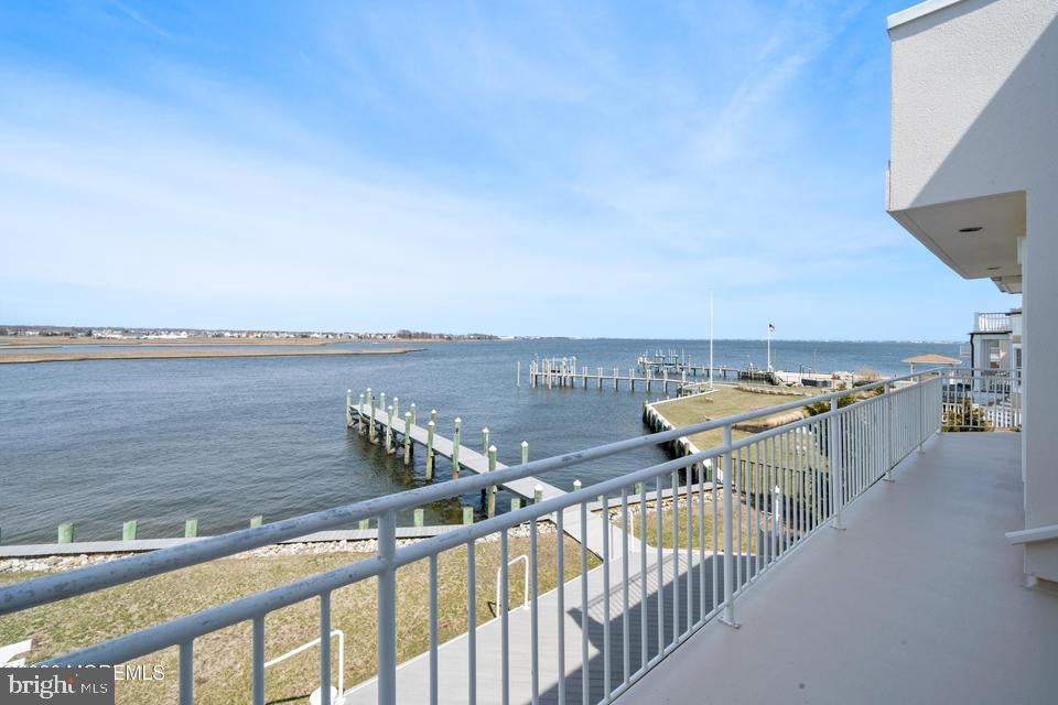 Bayville, New Jersey, 08721, United States, 5 Bedrooms Bedrooms, ,6 BathroomsBathrooms,Residential,Active,2035591