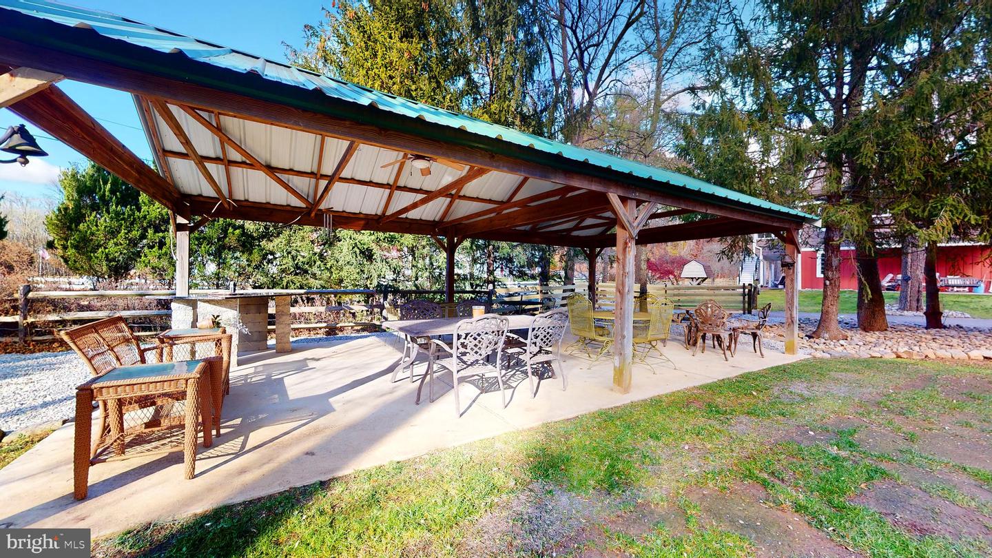 Broomall, Pennsylvania, 19008, United States, 6 Bedrooms Bedrooms, ,8 BathroomsBathrooms,Residential,Active,1738458