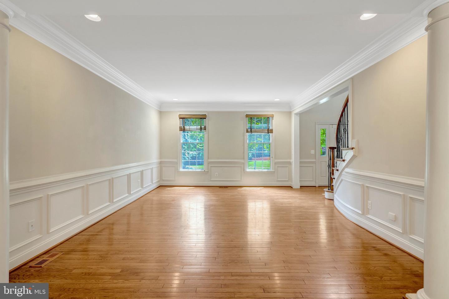 Haymarket, Virginia, 20169, United States, 5 Bedrooms Bedrooms, ,5 BathroomsBathrooms,Residential,Pending,2031766