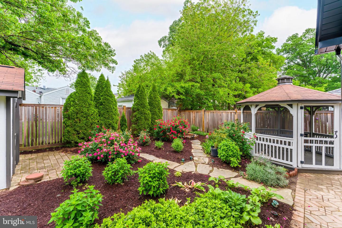 Arlington, Virginia, 22204, United States, 4 Bedrooms Bedrooms, ,3 BathroomsBathrooms,Residential,Active,2045018