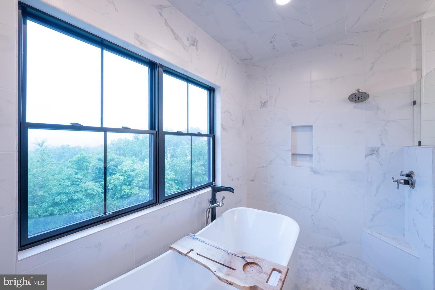 Kutztown, Pennsylvania, 19530, United States, 6 Bedrooms Bedrooms, ,5 BathroomsBathrooms,Residential,Active,1968418