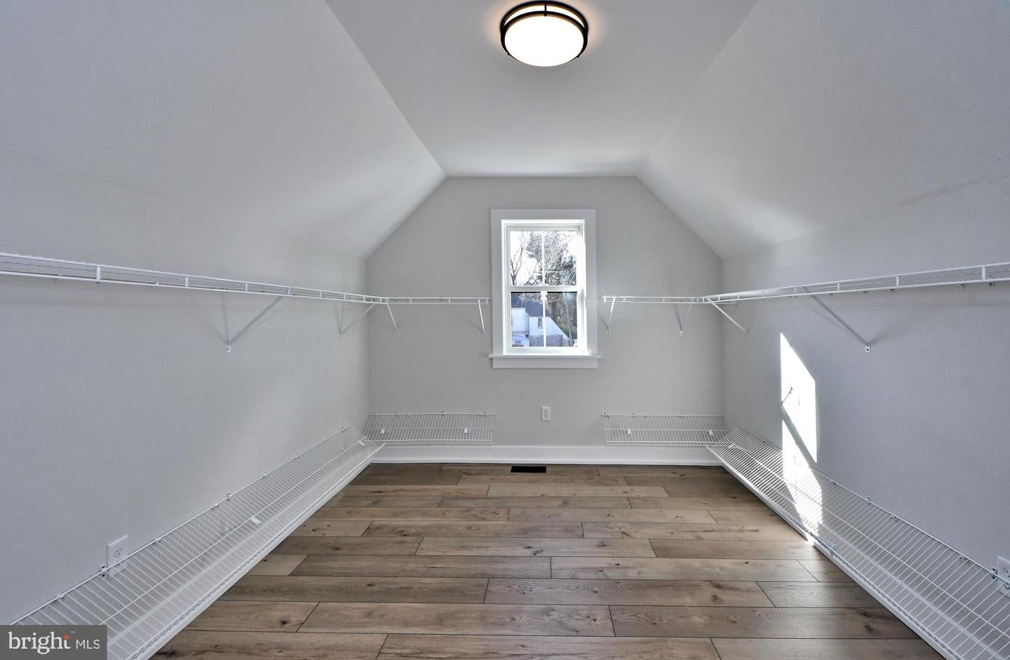 Lansdale, Pennsylvania, 19446, United States, 4 Bedrooms Bedrooms, ,3 BathroomsBathrooms,Residential,Active,1953426