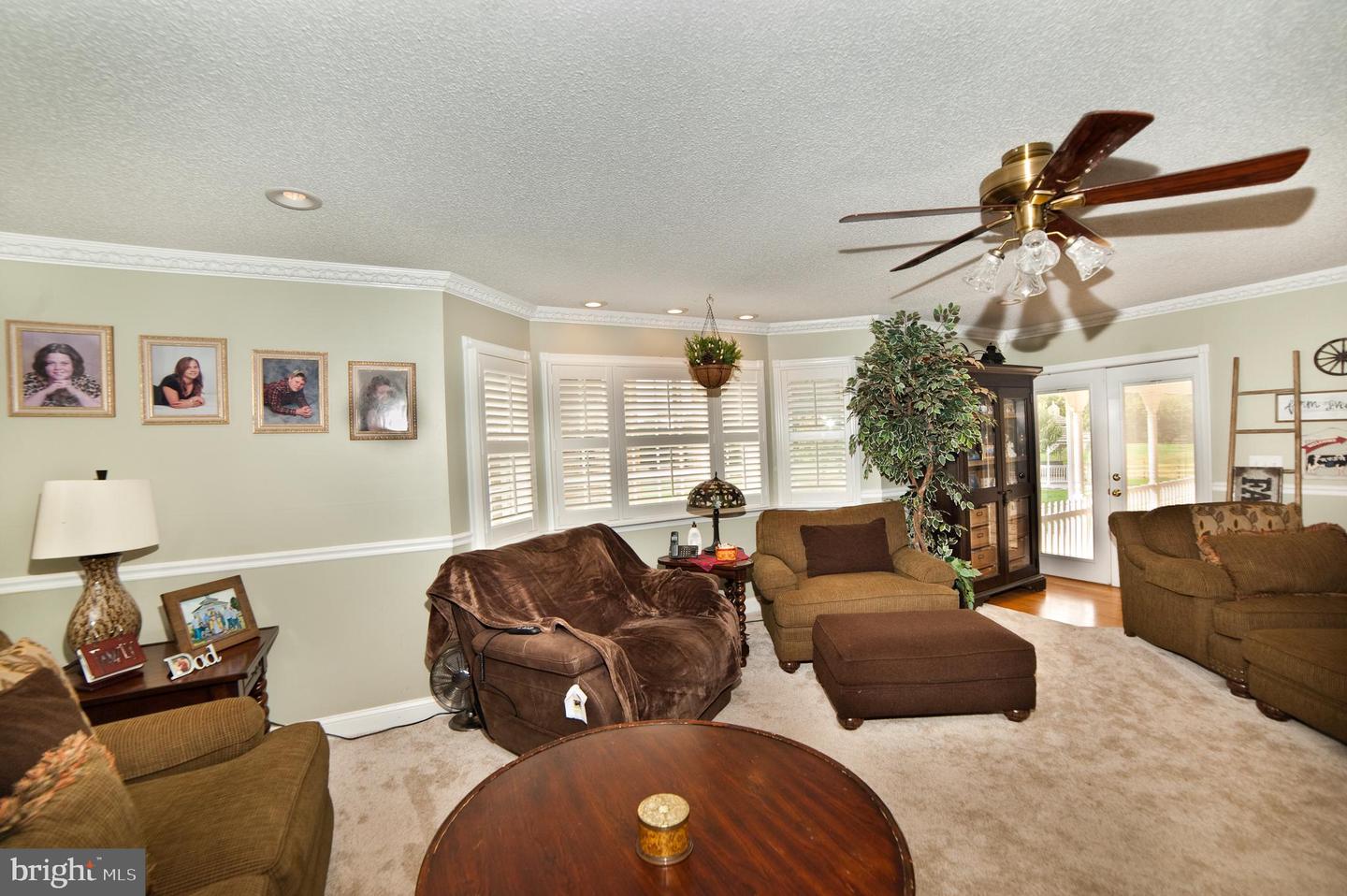 Martinsburg, West Virginia, 25404, United States, 5 Bedrooms Bedrooms, ,3 BathroomsBathrooms,Residential,Active,1936417