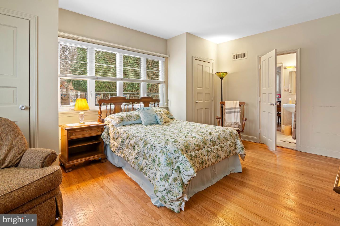 Owings Mills, Maryland, 21117, United States, 5 Bedrooms Bedrooms, ,4 BathroomsBathrooms,Residential,Active,1971806