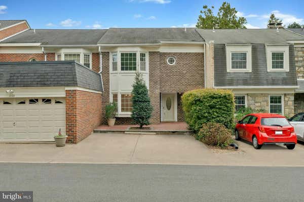 1111 MOOREFIELD HILL CT SW, VIENNA, VA 22180 - Image 1