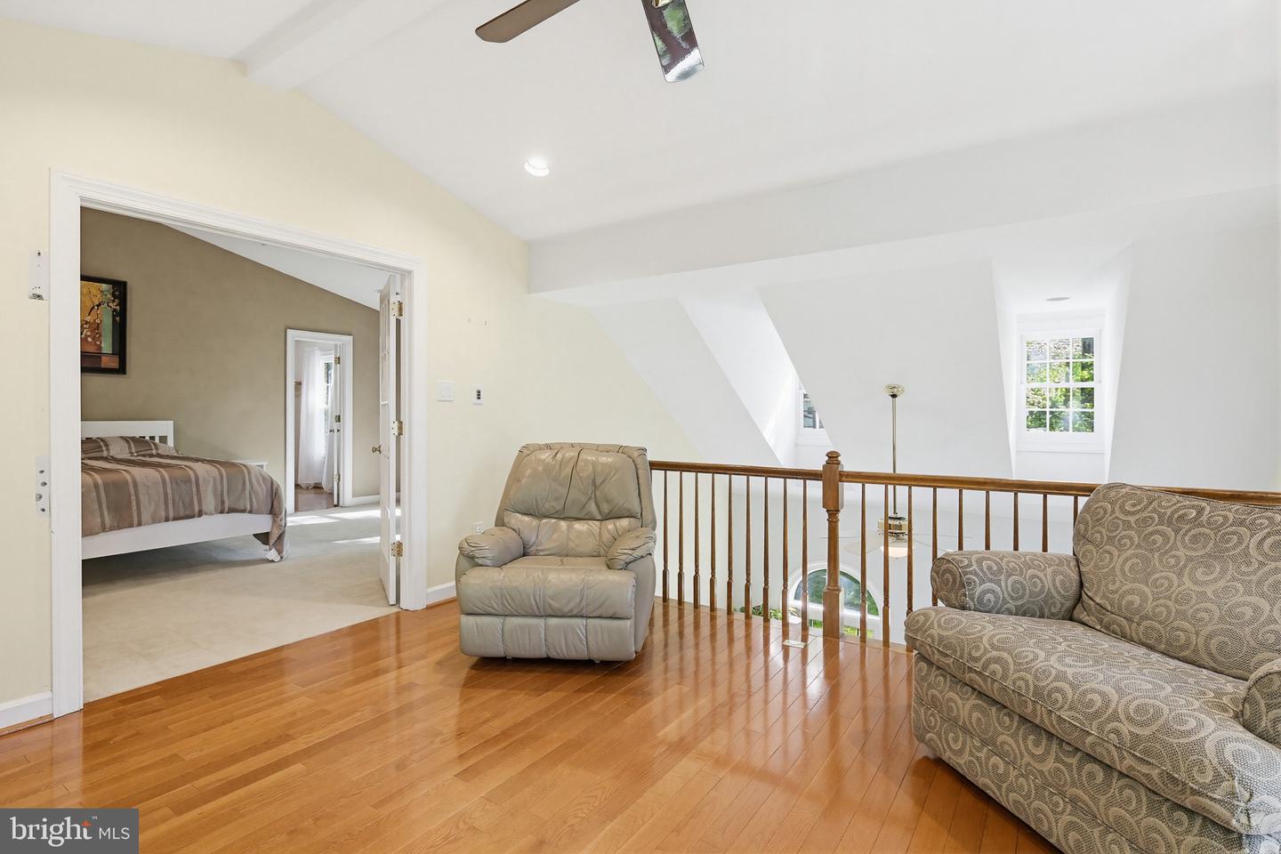 Laurel, Maryland, 20723, United States, 4 Bedrooms Bedrooms, ,5 BathroomsBathrooms,Residential,Active,2041355
