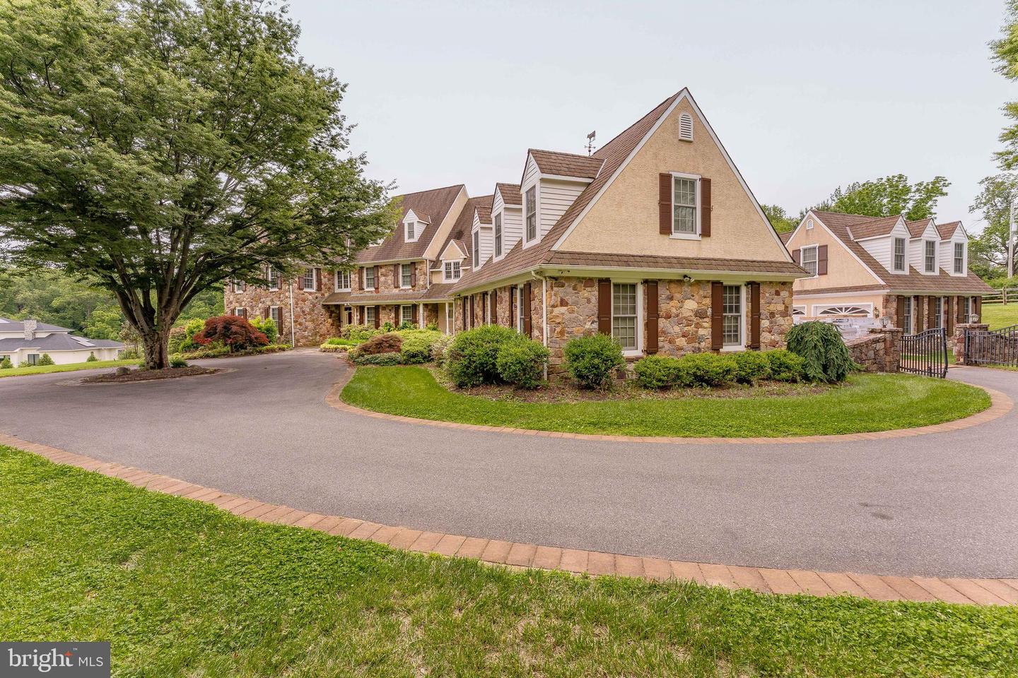 Wilmington, Delaware, 19807, United States, 6 Bedrooms Bedrooms, ,10 BathroomsBathrooms,Residential,Active,1839436