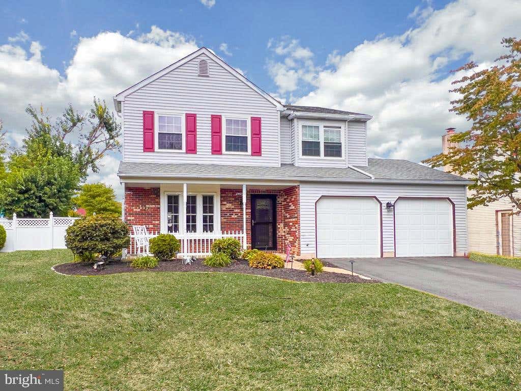 853 JASON DR, BENSALEM, PA 19020, photo 1 of 39