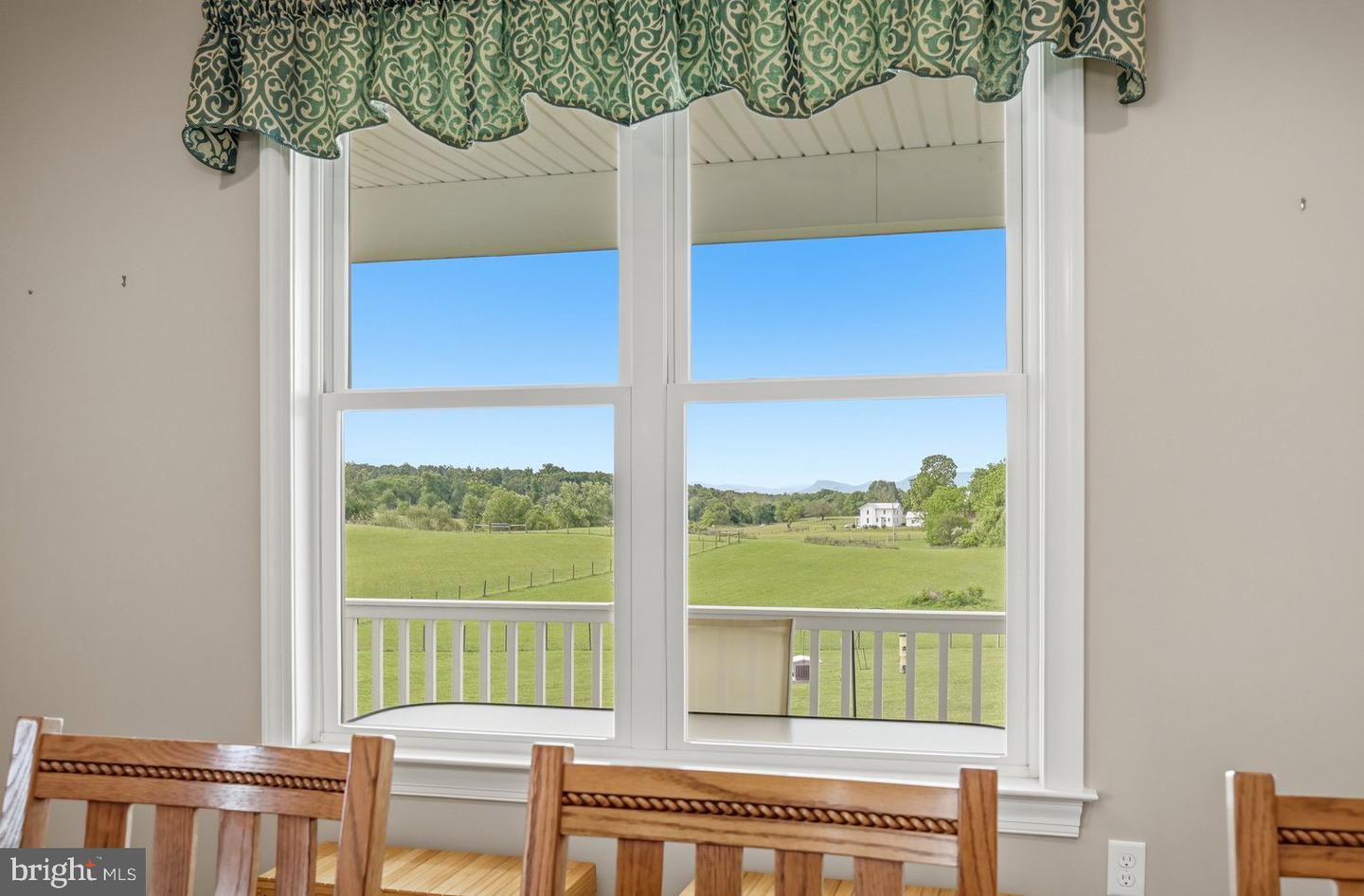 Winchester, Virginia, 22602, United States, 4 Bedrooms Bedrooms, ,4 BathroomsBathrooms,Residential,Active,2025980