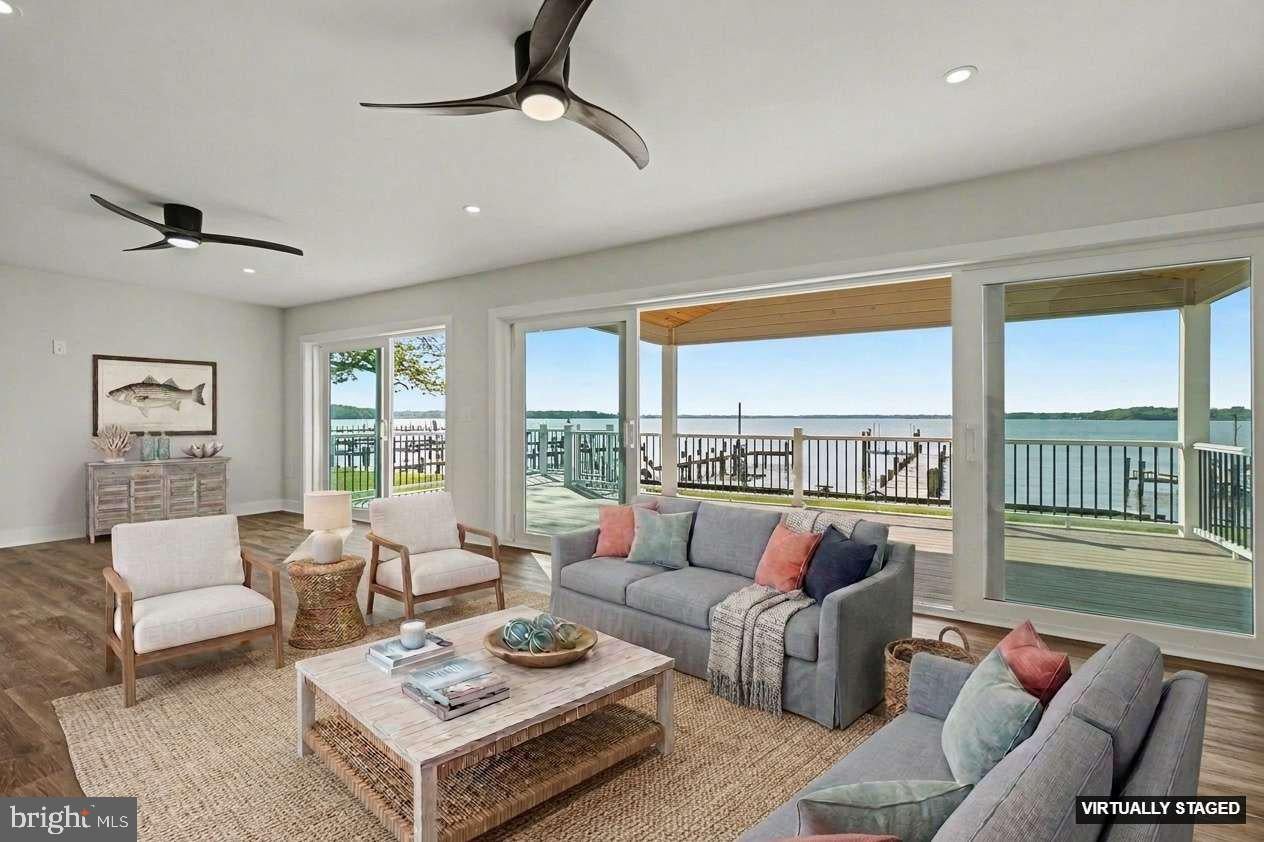 Sparrows Point, Maryland, 21219, United States, 5 Bedrooms Bedrooms, ,4 BathroomsBathrooms,Residential,Active,2041470