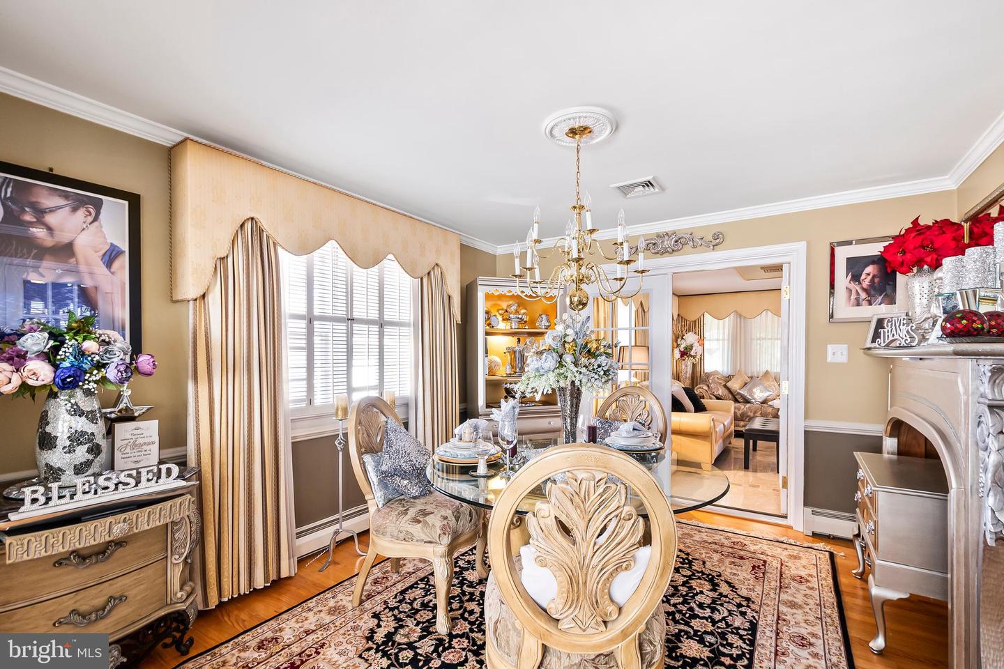 Annandale, Virginia, 22003, United States, 4 Bedrooms Bedrooms, ,3 BathroomsBathrooms,Residential,Active,1969677