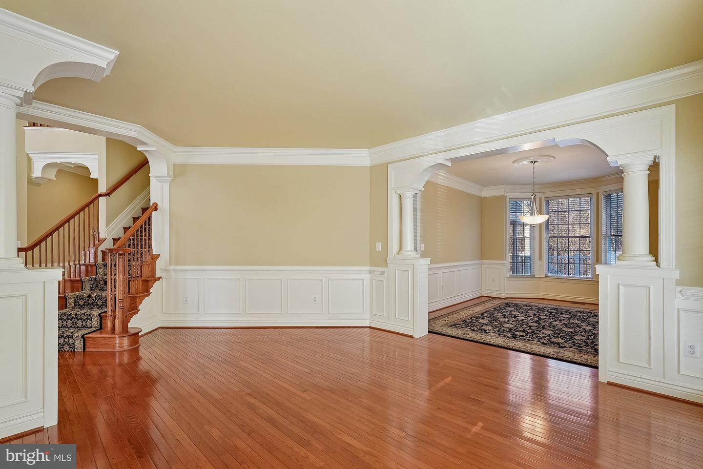 Chantilly, Virginia, 20152, United States, 4 Bedrooms Bedrooms, ,5 BathroomsBathrooms,Residential,Active,2015820
