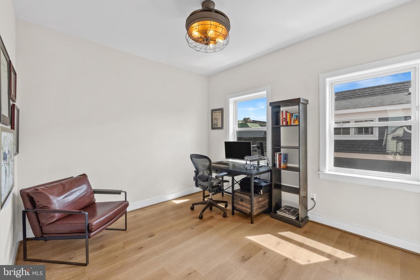 Alexandria, Virginia, 22314, United States, 3 Bedrooms Bedrooms, ,4 BathroomsBathrooms,Residential,Active,1933713