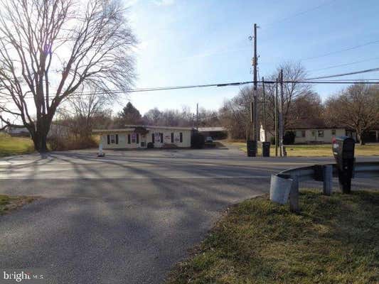 1310 HOLLY PIKE APT 1312, CARLISLE, PA 17013, photo 2 of 6