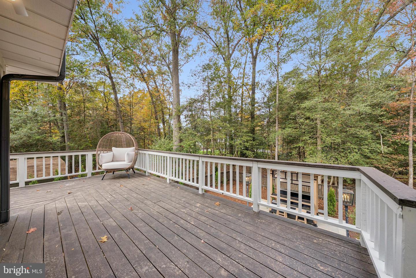 Oakton, Virginia, 22124, United States, 4 Bedrooms Bedrooms, ,4 BathroomsBathrooms,Residential,Active,1971783