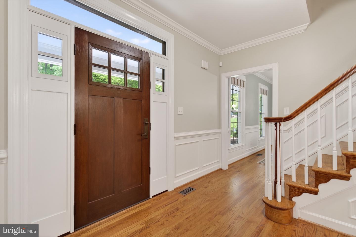 Fairfax Station, Virginia, 22039, United States, 5 Bedrooms Bedrooms, ,5 BathroomsBathrooms,Residential,Pending,2045787