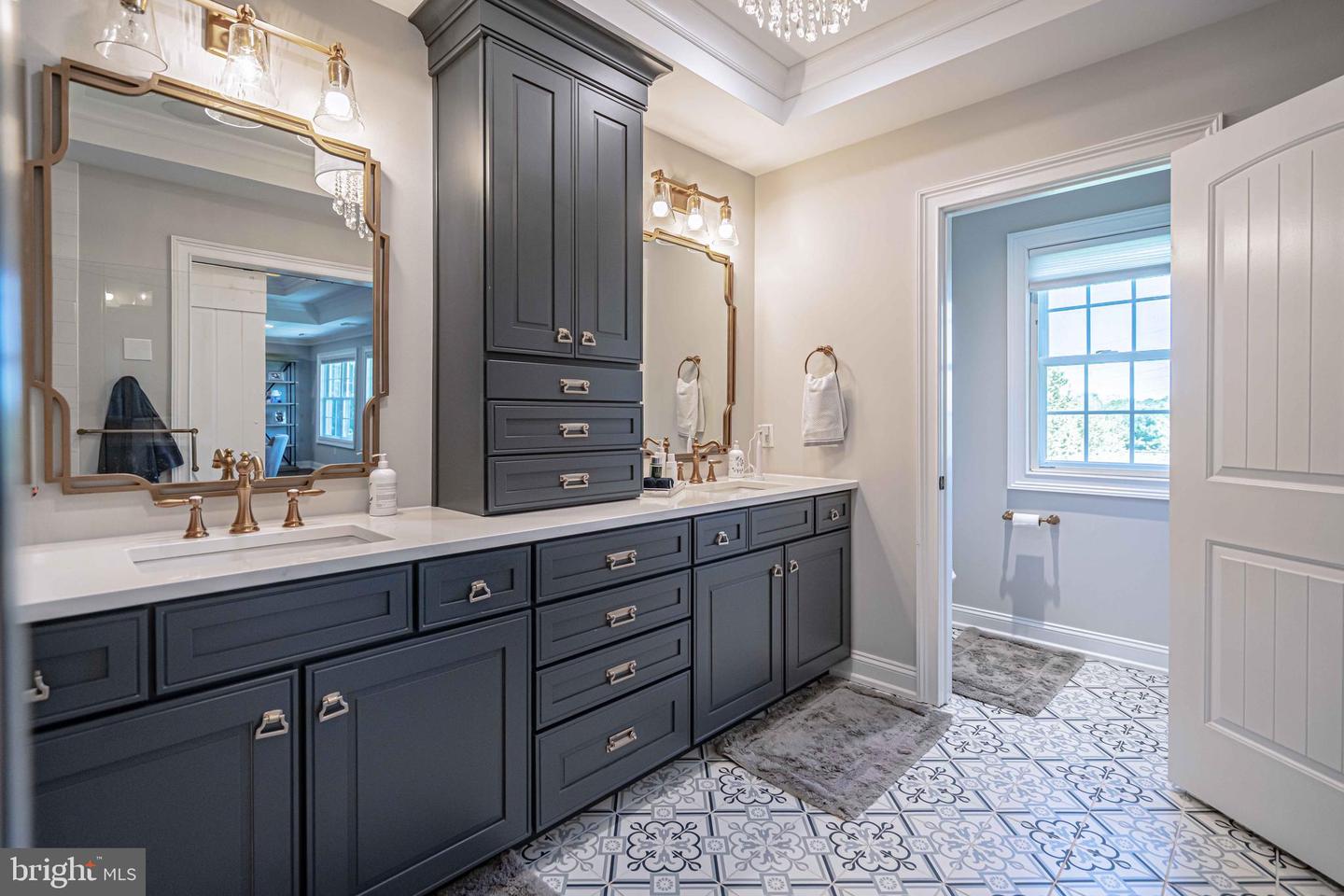 Bethlehem, Pennsylvania, 18020, United States, 4 Bedrooms Bedrooms, ,5 BathroomsBathrooms,Residential,Pending,1968396