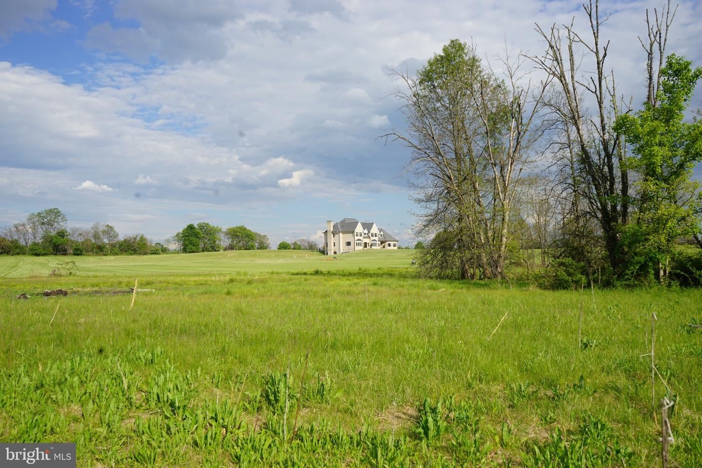 Leesburg, Virginia, 20176, United States, 4 Bedrooms Bedrooms, ,7 BathroomsBathrooms,Residential,Active,2045788