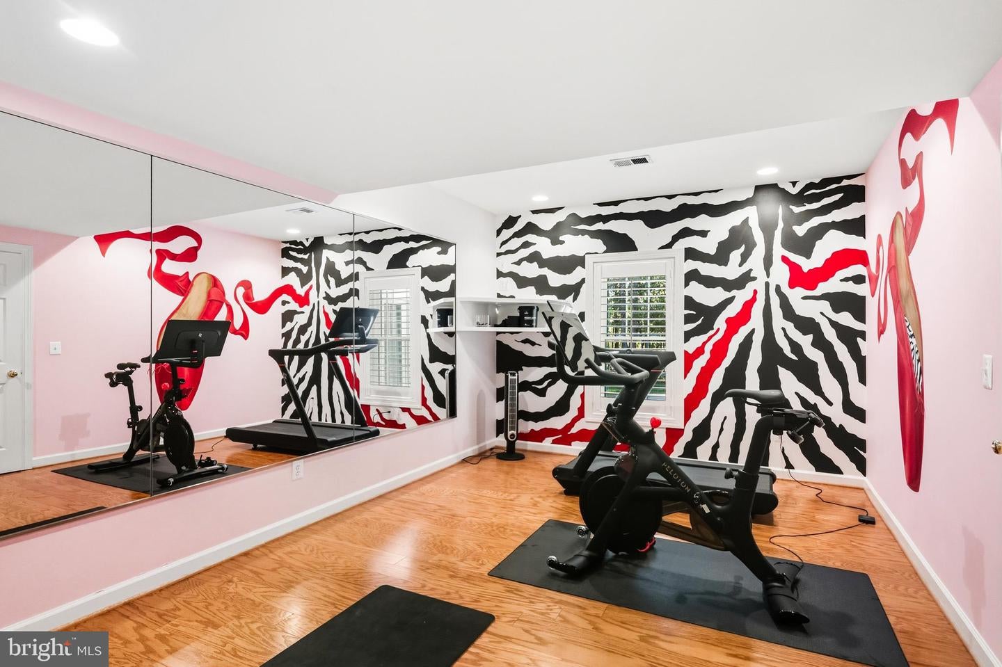 Haymarket, Virginia, 20169, United States, 5 Bedrooms Bedrooms, ,5 BathroomsBathrooms,Residential,Active,1961953