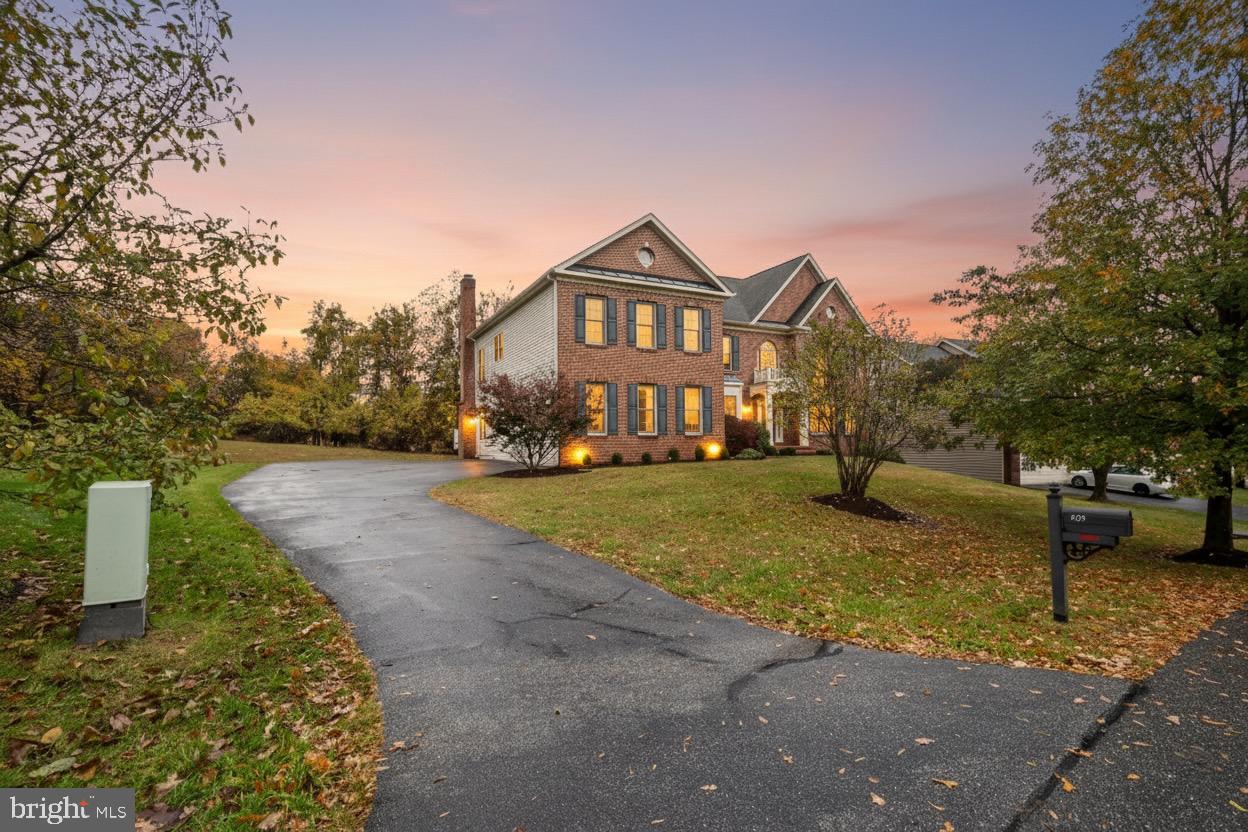 Upper Marlboro, Maryland, 20774, United States, 6 Bedrooms Bedrooms, ,7 BathroomsBathrooms,Residential,Active,1973554