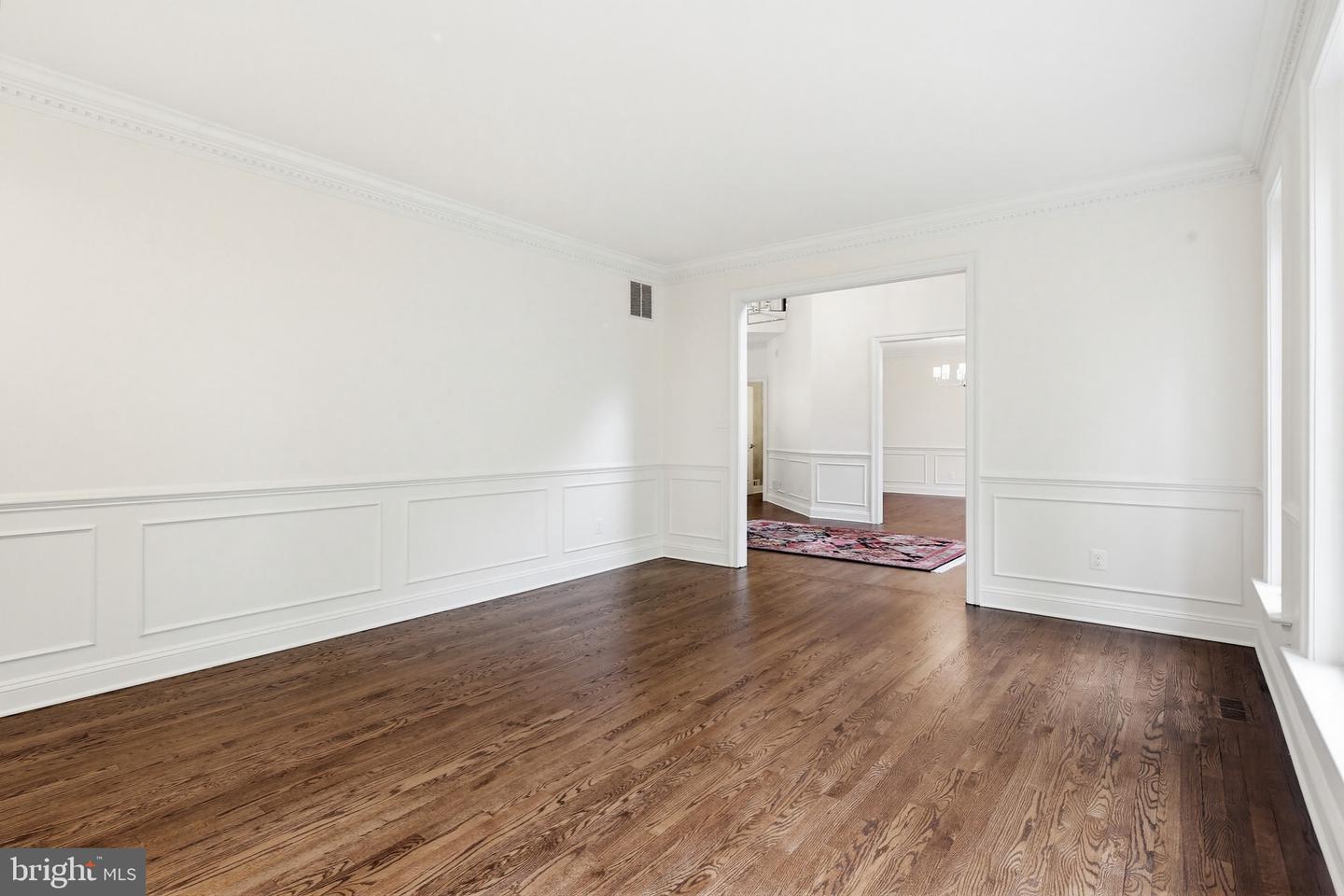 Ellicott City, Maryland, 21042, United States, 5 Bedrooms Bedrooms, ,5 BathroomsBathrooms,Residential,Active,2043423