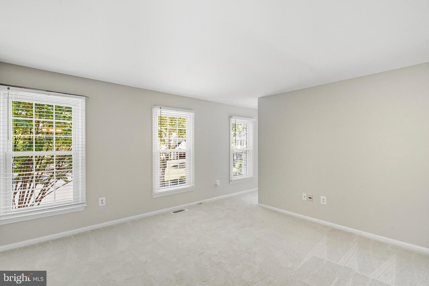 Herndon, Virginia, 20171, United States, 4 Bedrooms Bedrooms, ,4 BathroomsBathrooms,Residential,Active,1944069