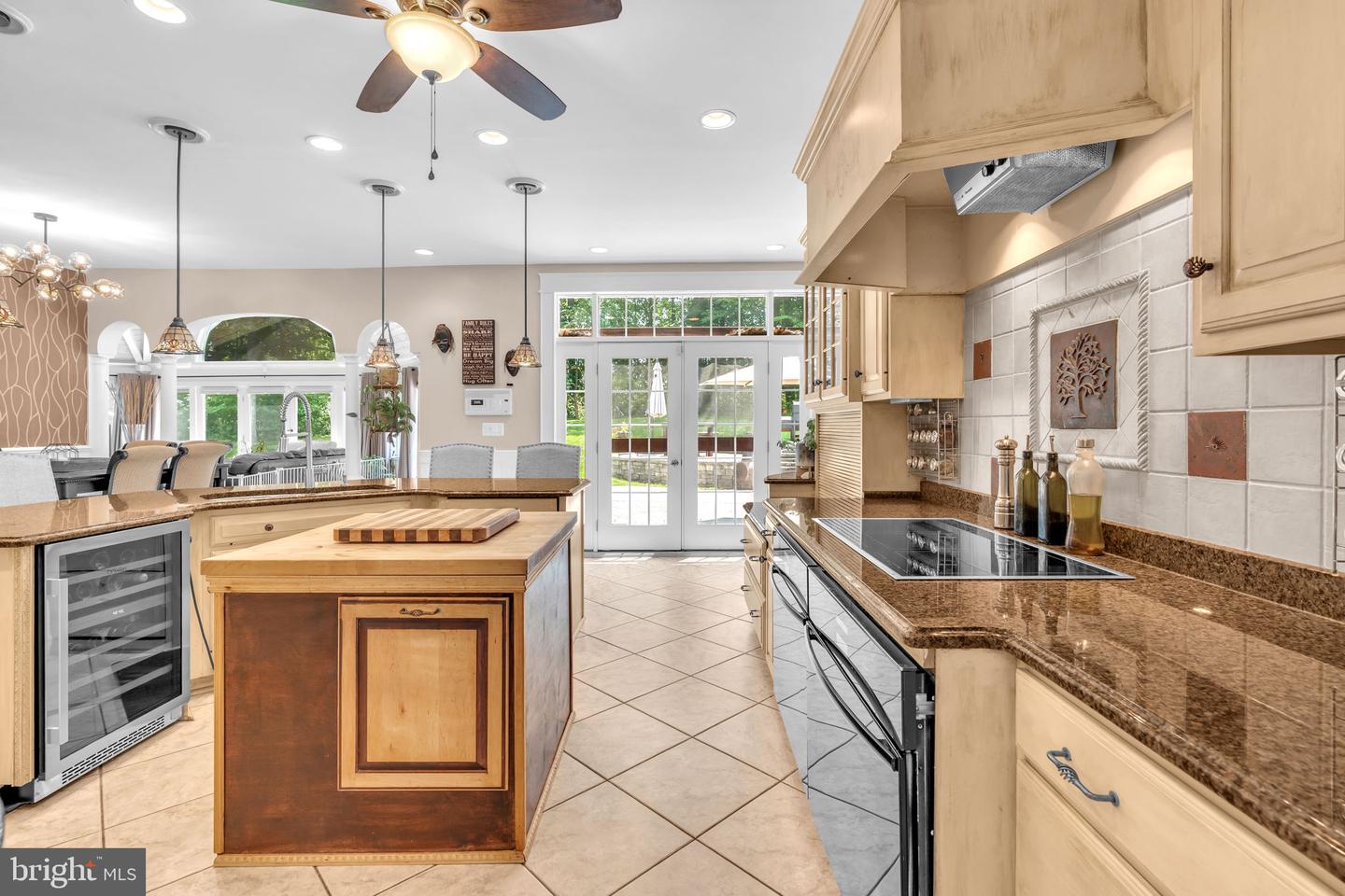 Dunkirk, Maryland, 20754, United States, 6 Bedrooms Bedrooms, ,7 BathroomsBathrooms,Residential,Active,1952077