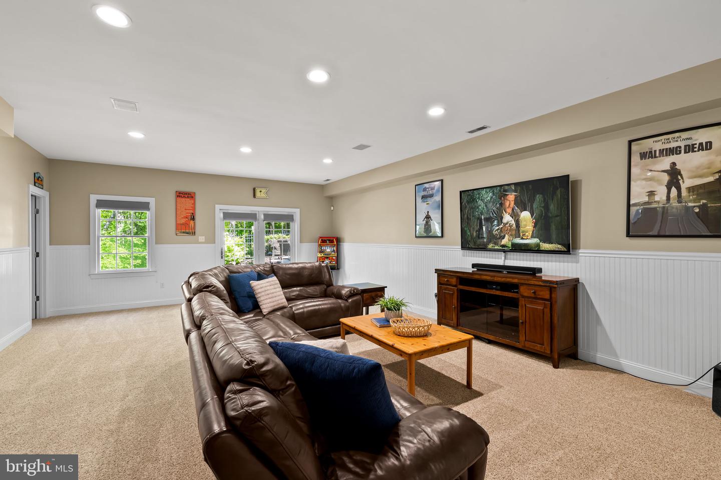 Ellicott City, Maryland, 21042, United States, 5 Bedrooms Bedrooms, ,5 BathroomsBathrooms,Residential,Active,2044187