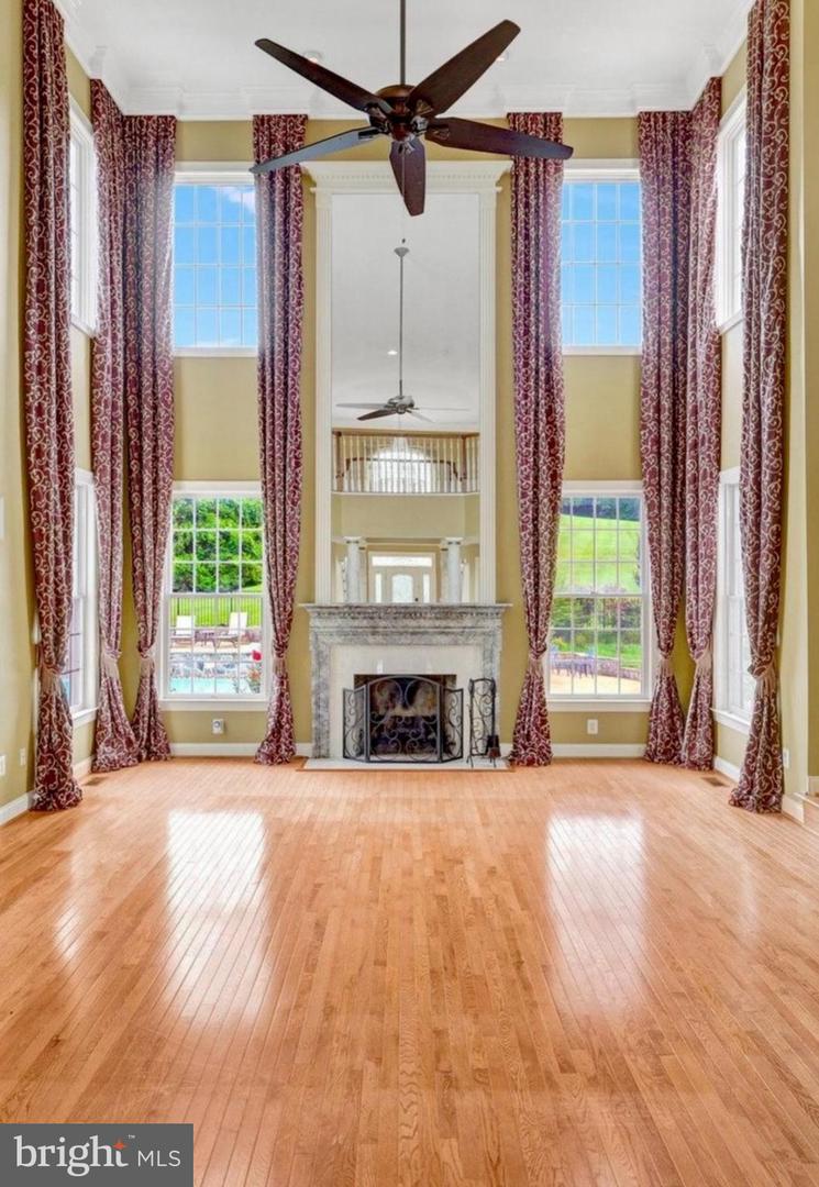 Leesburg, Virginia, 20175, United States, 4 Bedrooms Bedrooms, ,5 BathroomsBathrooms,Residential,Active,1894598