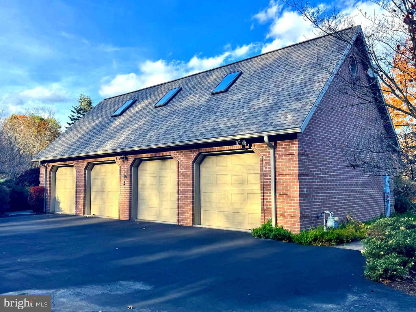 State College, Pennsylvania, 16801, United States, 4 Bedrooms Bedrooms, ,4 BathroomsBathrooms,Residential,Active,1988791