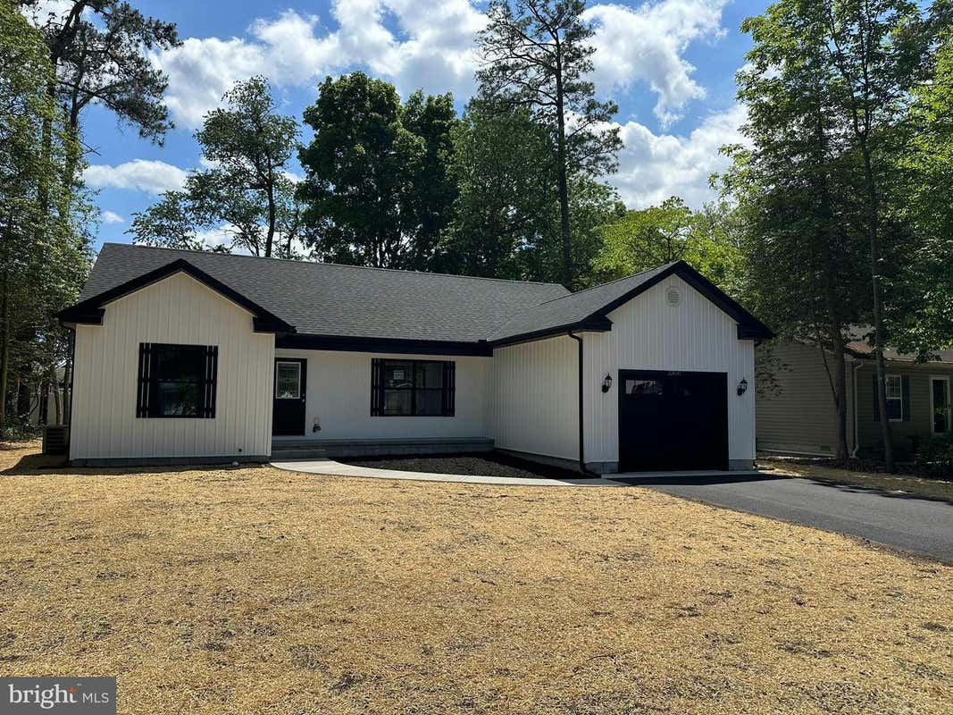 32030 ROBIN HOODS LOOP, MILLSBORO, DE 19966, photo 1 of 17