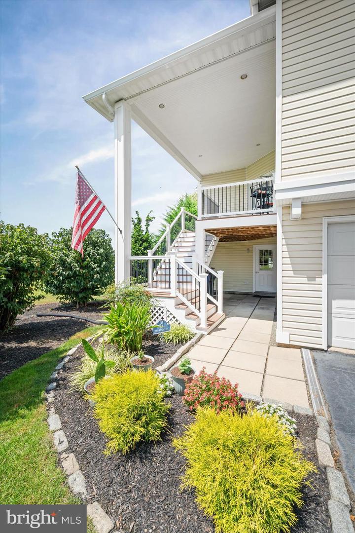 Chesapeake City, Maryland, 21915, United States, 3 Bedrooms Bedrooms, ,4 BathroomsBathrooms,Residential,Active,1914604