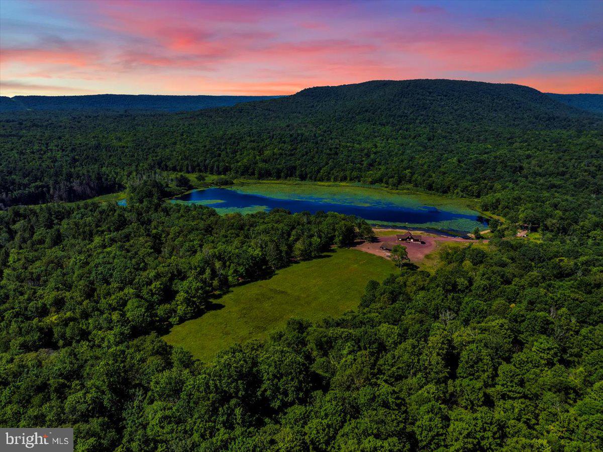 White Haven, Pennsylvania, 18661, United States, 5 Bedrooms Bedrooms, ,3 BathroomsBathrooms,Residential,Active,1888981
