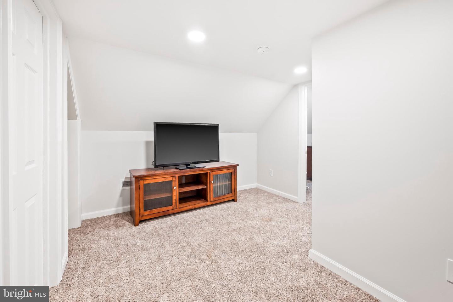 Street, Maryland, 21154, United States, 7 Bedrooms Bedrooms, ,7 BathroomsBathrooms,Residential,Active,1715466