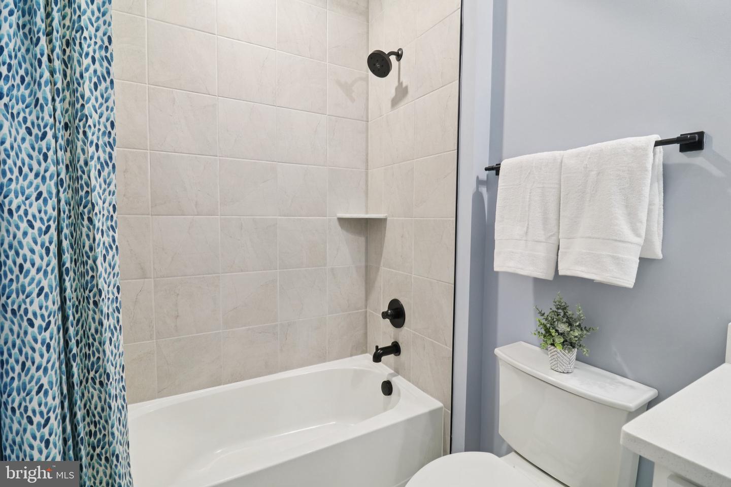 Bowie, Maryland, 20716, United States, 5 Bedrooms Bedrooms, ,5 BathroomsBathrooms,Residential,Active,2006775