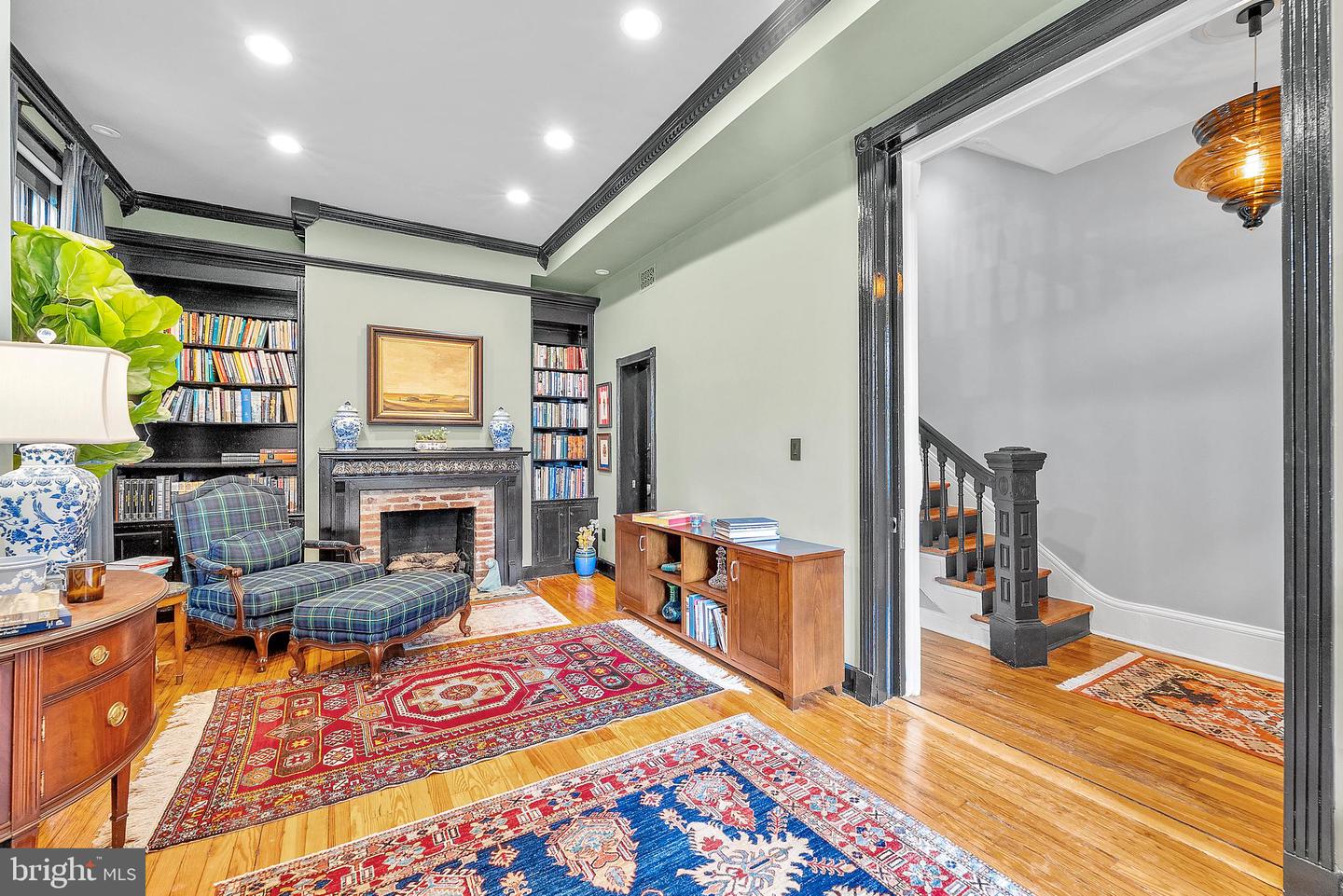 Washington, District Of Columbia, 20005, United States, 3 Bedrooms Bedrooms, ,4 BathroomsBathrooms,Residential,Active,1943762